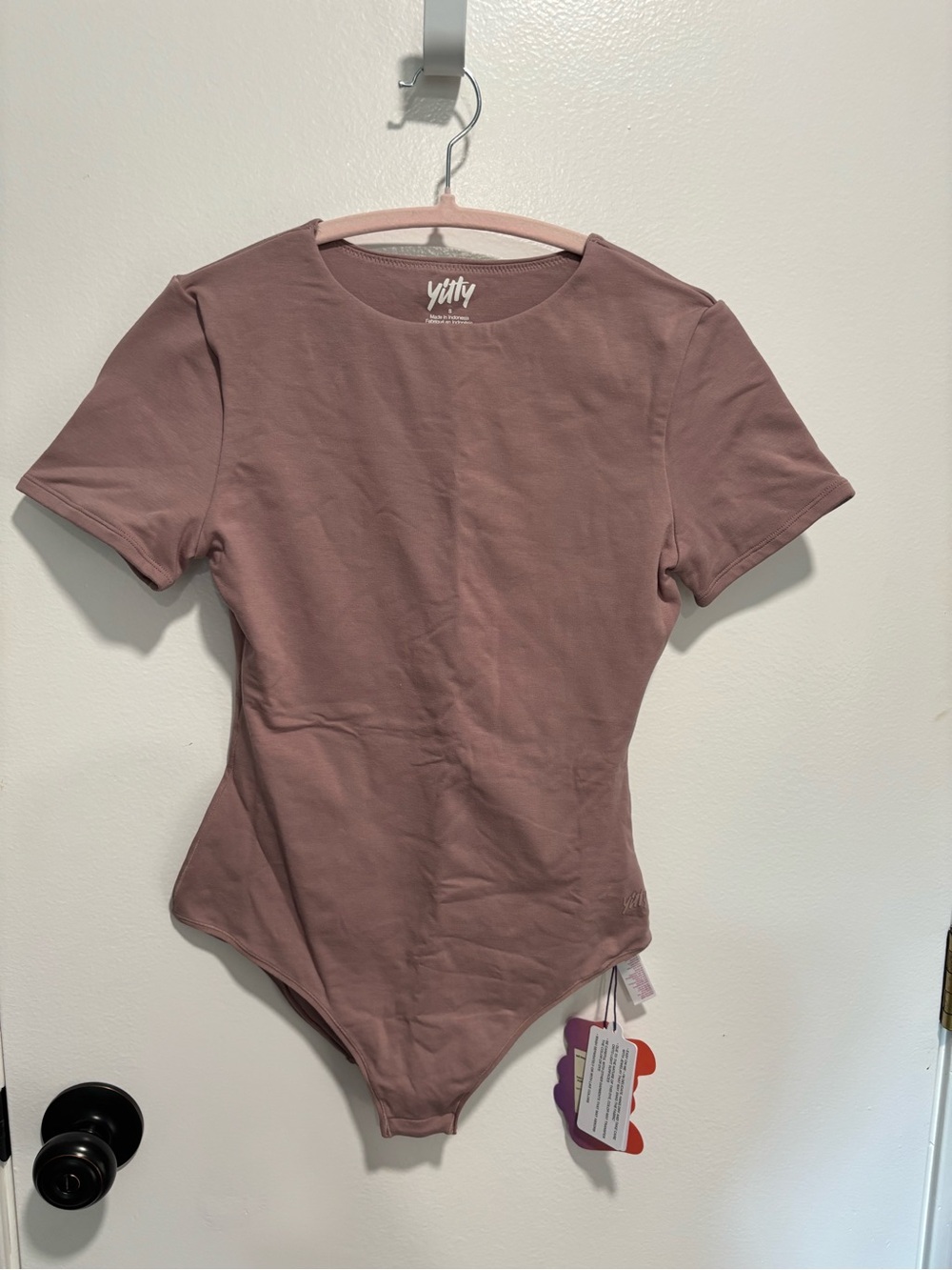 YITTY Fabletics Mauve Short Sleeve Bodysuit